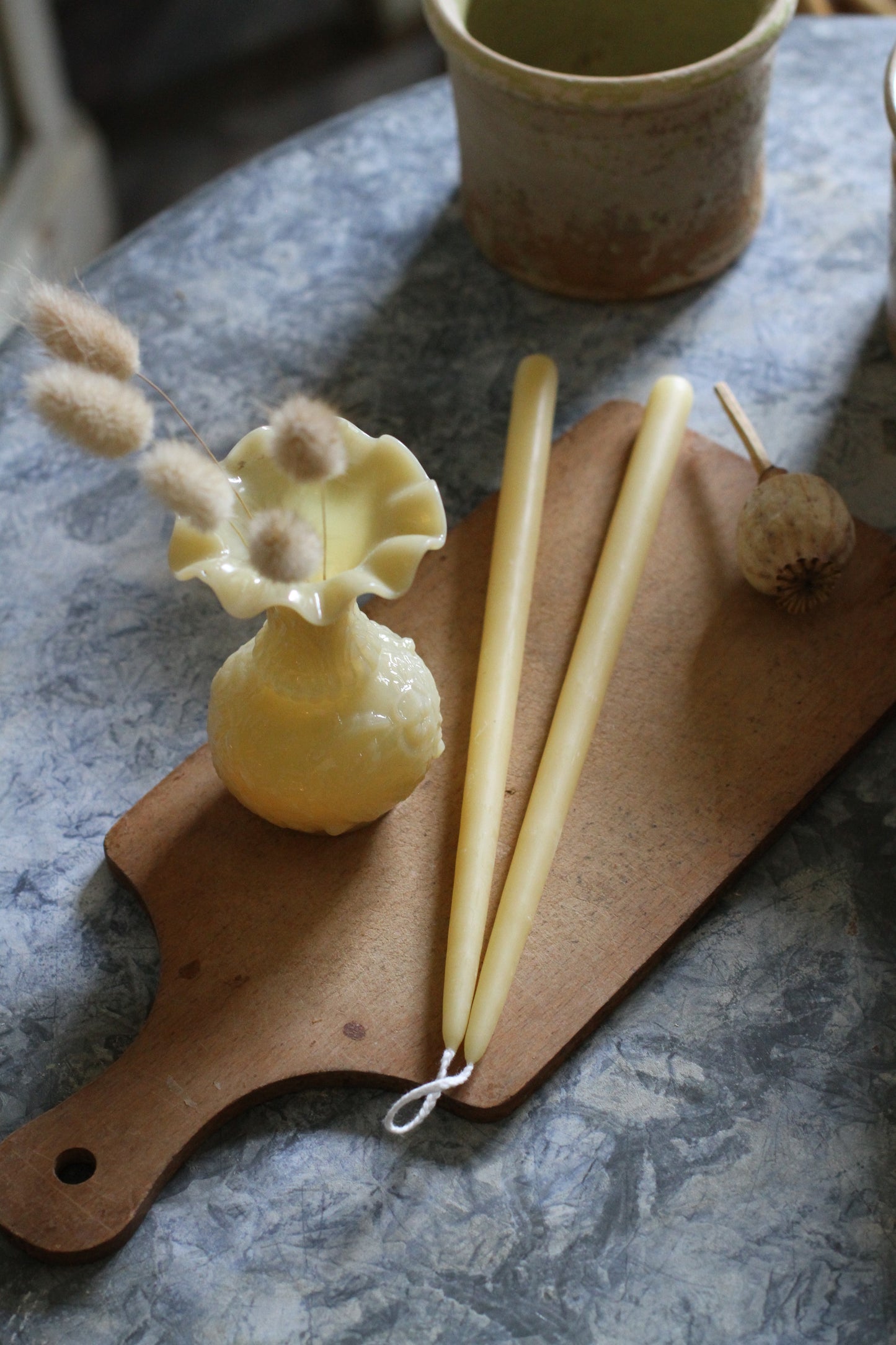 Beeswax candle "Thin Taper"